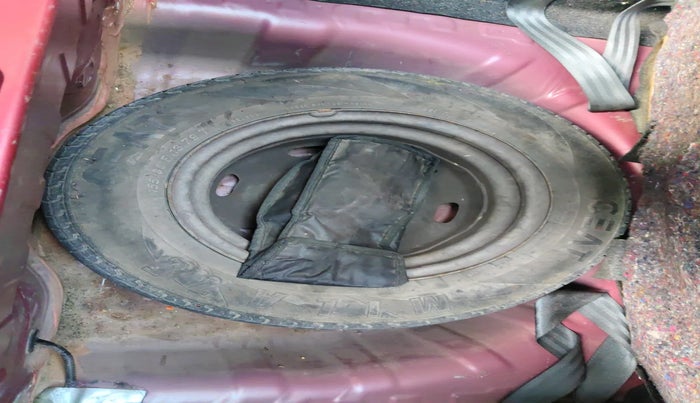 2018 Datsun Redi Go T(O) 1.0 AMT, Petrol, Automatic, 39,564 km, tyre