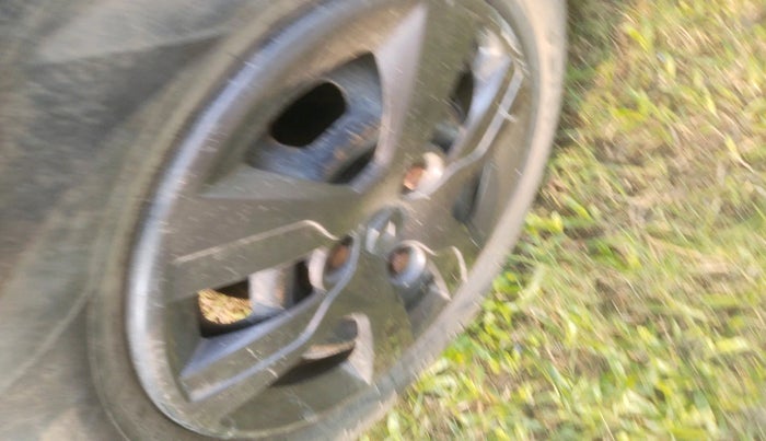 2019 Renault Kwid RXT 0.8, Petrol, Manual, 51,998 km, tyre