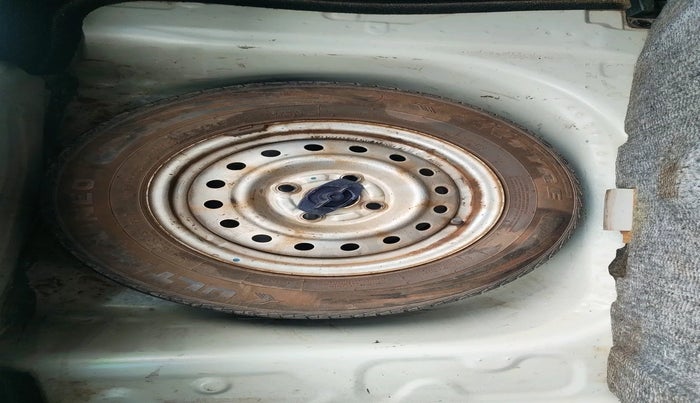 2020 Maruti New Wagon-R LXI 1.0, Petrol, Manual, 98,940 km, tyre