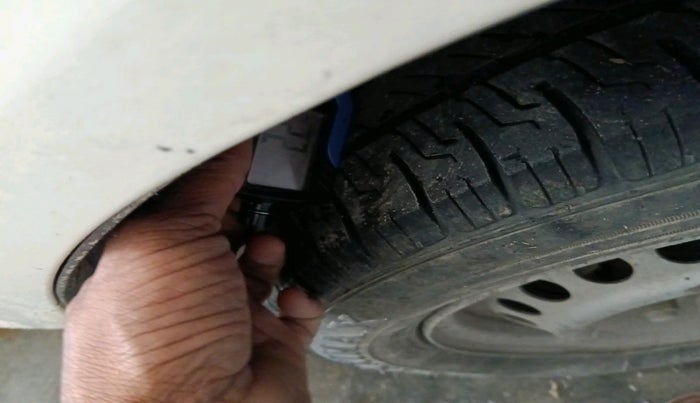 2015 Honda Amaze 1.2L I-VTEC E, Petrol, Manual, 70,984 km, tyre