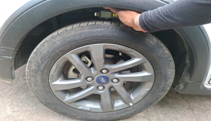 2018 Ford FREESTYLE TITANIUM 1.2 PETROL, Petrol, Manual, 9,909 km, tyre