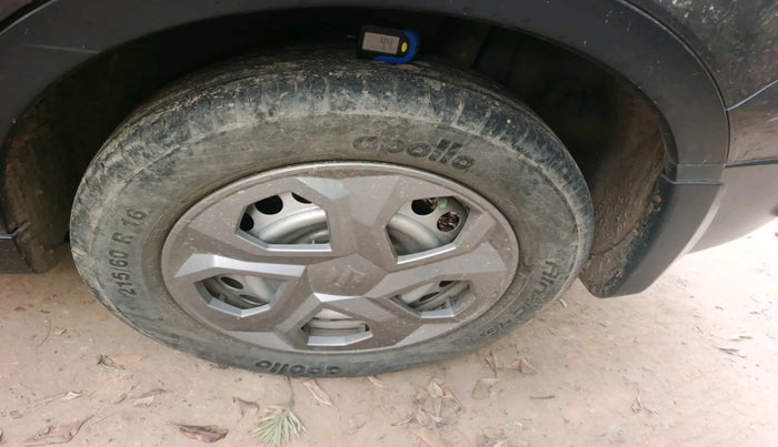 2018 Maruti S Cross SIGMA 1.3, Diesel, Manual, 1,05,099 km, tyre