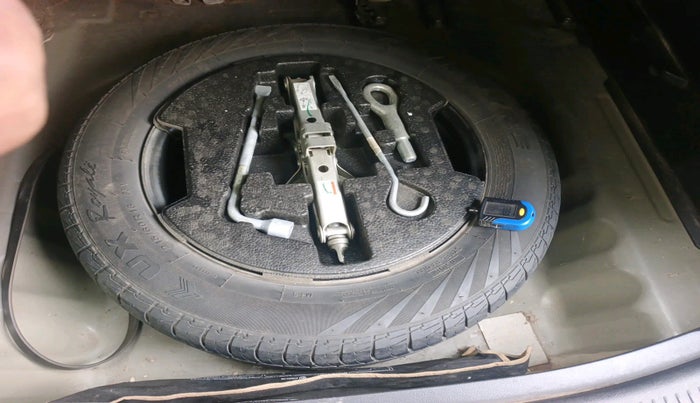 2018 Maruti S Cross SIGMA 1.3, Diesel, Manual, 1,05,099 km, tyre