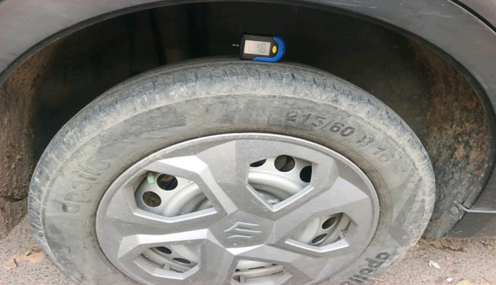 2018 Maruti S Cross SIGMA 1.3, Diesel, Manual, 1,05,099 km, tyre