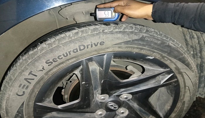 2022 Hyundai NEW I20 SPORTZ 1.2 MT, Petrol, Manual, 33,662 km, tyre