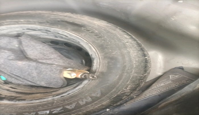 2019 Hyundai Elite i20 SPORTZ PLUS 1.2, Petrol, Manual, 96,254 km, tyre