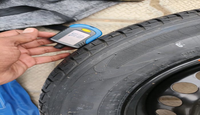 2019 Honda Amaze 1.2L I-VTEC VX CVT, Petrol, Automatic, 32,314 km, tyre