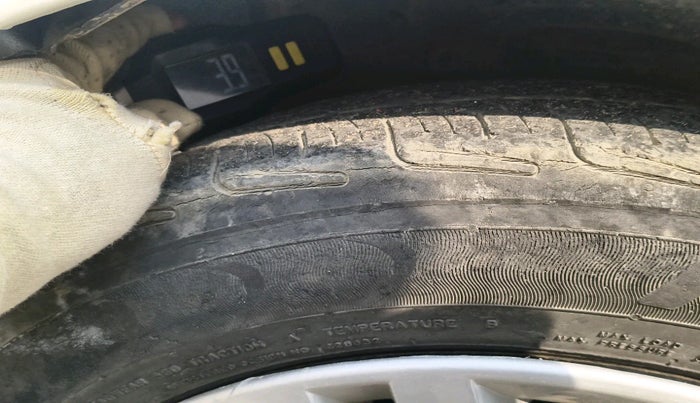 2016 Hyundai Xcent BASE 1.1, Diesel, Manual, 82,474 km, tyre