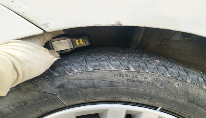 2016 Hyundai Xcent BASE 1.1, Diesel, Manual, 82,474 km, tyre