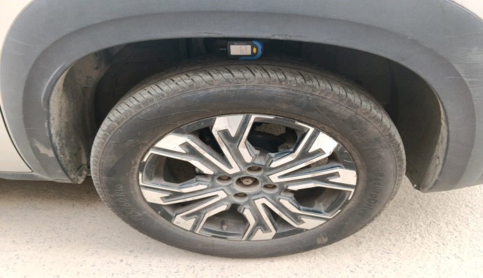 2022 Renault Kiger RXT (O) MT, Petrol, Manual, 54,015 km, tyre