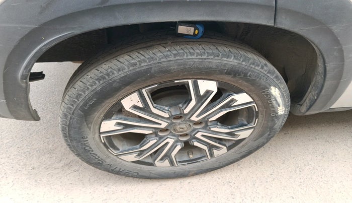 2022 Renault Kiger RXT (O) MT, Petrol, Manual, 54,015 km, tyre