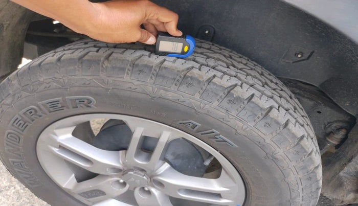 2023 Mahindra Thar LX D HT 2WD MT, Diesel, Manual, 13,149 km, tyre