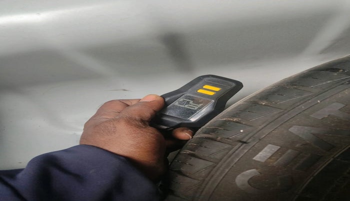 2021 Hyundai AURA SX 1.2, Petrol, Manual, 37,246 km, tyre