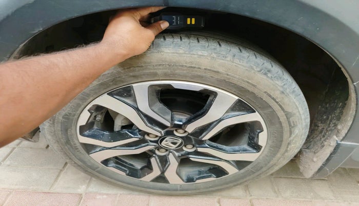 2021 Honda WR-V 1.2L I-VTEC VX MT, Petrol, Manual, 39,302 km, tyre