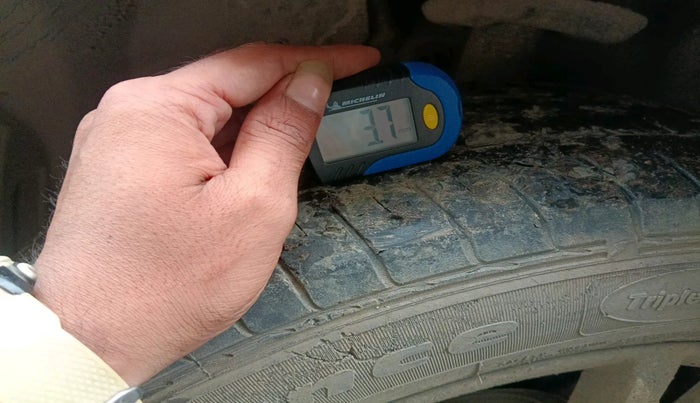 2020 MG HECTOR PLUS SHARP 2.0 DIESEL TURBO MT 6-STR, Diesel, Manual, 36,650 km, tyre