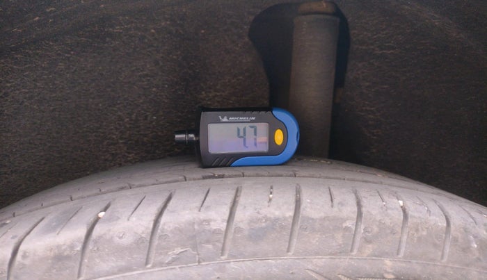 2018 Ford Ecosport TITANIUM + 1.5L DIESEL, Diesel, Manual, 1,30,416 km, tyre