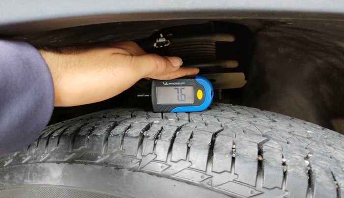 2020 Tata Harrier XZA PLUS 2.0L, Diesel, Automatic, 97,078 km, tyre