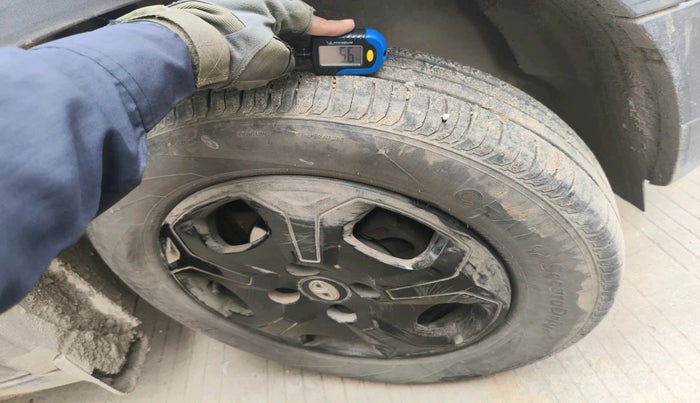 2022 Tata PUNCH ACCOMPLISHED MT, Petrol, Manual, 75,308 km, tyre