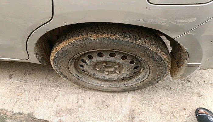 2012 Maruti Ertiga VDI, Diesel, Manual, 2,05,913 km, tyre