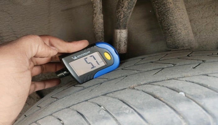 2024 CITROEN Basalt Max 1.2 Turbo Petrol MT Dual Tone, Petrol, Manual, 19,154 km, tyre