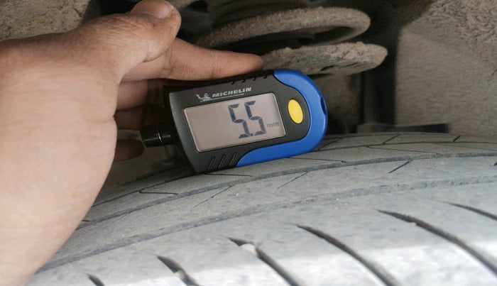 2024 CITROEN Basalt Max 1.2 Turbo Petrol MT Dual Tone, Petrol, Manual, 19,154 km, tyre