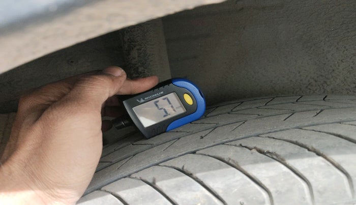 2024 CITROEN Basalt Max 1.2 Turbo Petrol MT Dual Tone, Petrol, Manual, 19,154 km, tyre