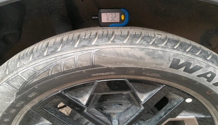 2024 Hyundai VENUE SX (O) 1.0 TURBO DCT, Petrol, Automatic, 11,243 km, tyre