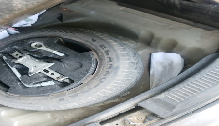 2016 Maruti S Cross ZETA 1.3, Diesel, Manual, 87,632 km, tyre