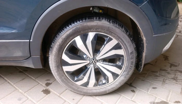 2024 Volkswagen TAIGUN GT PLUS 1.5 TSI DSG, Petrol, Automatic, 8,964 km, tyre