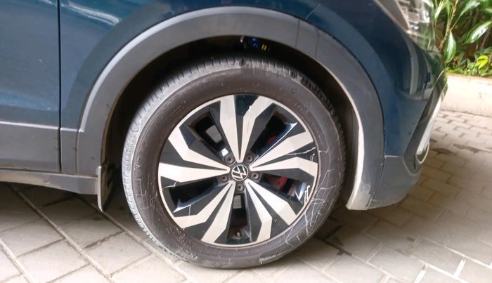 2024 Volkswagen TAIGUN GT PLUS 1.5 TSI DSG, Petrol, Automatic, 8,964 km, tyre