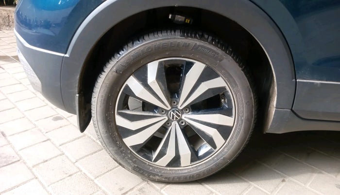 2024 Volkswagen TAIGUN GT PLUS 1.5 TSI DSG, Petrol, Automatic, 8,964 km, tyre