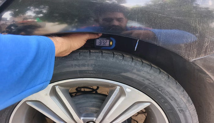 2018 Hyundai Verna 1.6 SX (O) CRDI MT, Diesel, Manual, 92,795 km, tyre