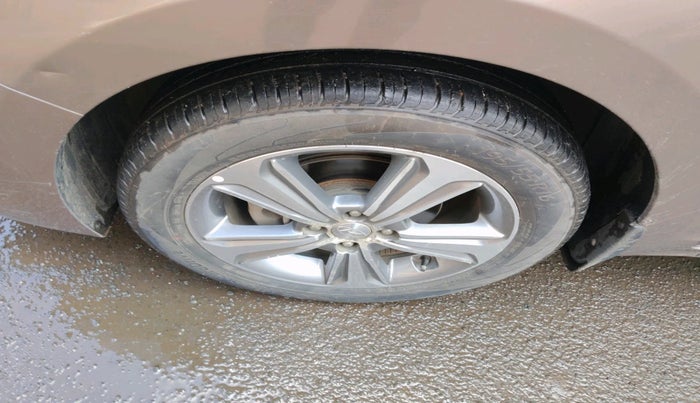 2018 Hyundai Verna 1.6 VTVT SX, Petrol, Manual, 26,334 km, tyre