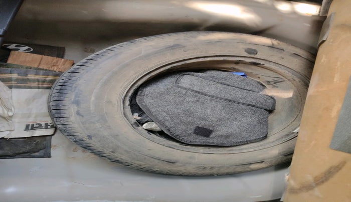 2018 Hyundai Verna 1.6 VTVT SX, Petrol, Manual, 26,334 km, tyre