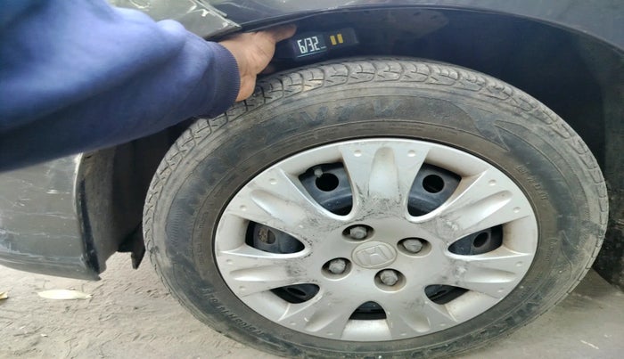 2017 Honda Amaze 1.2L I-VTEC S, Petrol, Manual, 18,935 km, tyre