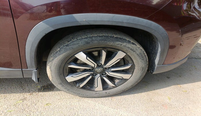 2020 MG HECTOR SHARP 1.5 DCT PETROL, Petrol, Automatic, 27,968 km, tyre