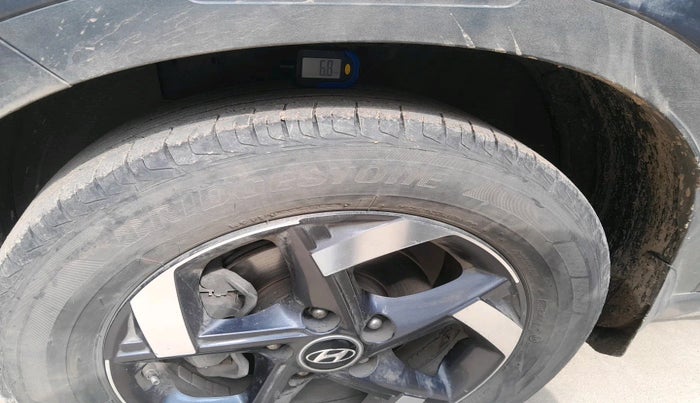 2021 Hyundai VENUE SX 1.5 (O) EXECUTIVE CRDI, Diesel, Manual, 78,566 km, tyre