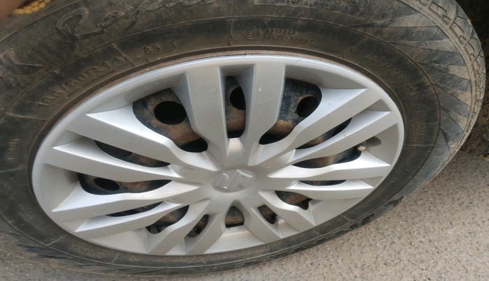 2019 Maruti Dzire VDI, Diesel, Manual, 1,05,978 km, tyre