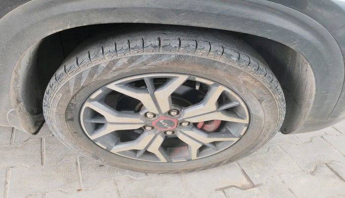 2022 KIA SELTOS GTX PLUS 1.4, Petrol, Manual, 1,10,407 km, tyre