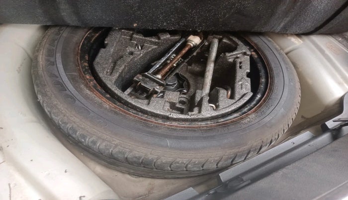 2010 Skoda Superb ELEGANCE 1.8 TSI AT, Petrol, Automatic, 68,270 km, tyre