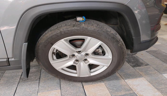 2021 Jeep Compass LONGITUDE (O) 1.4 PETROL AT, Petrol, Automatic, 21,832 km, tyre