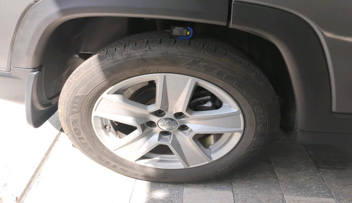 2021 Jeep Compass LONGITUDE (O) 1.4 PETROL AT, Petrol, Automatic, 21,832 km, tyre