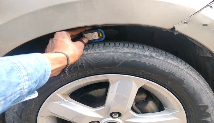 2010 Honda City 1.5L I-VTEC S MT, Petrol, Manual, 1,22,195 km, tyre