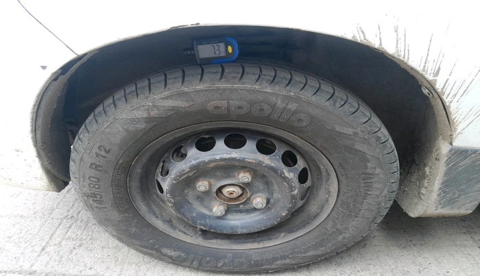 2017 Maruti Alto 800 LXI, Petrol, Manual, 84,454 km, tyre