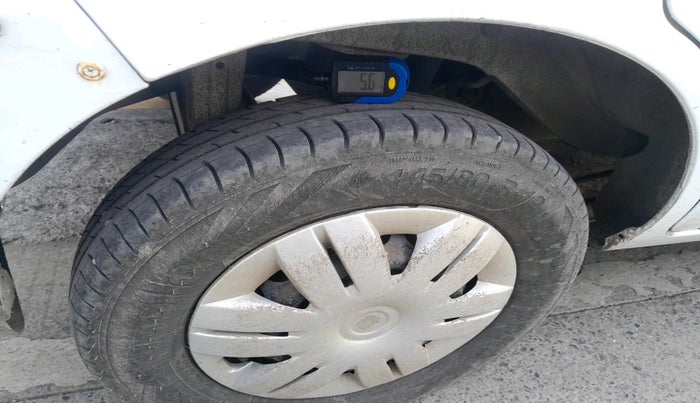 2017 Maruti Alto 800 LXI, Petrol, Manual, 84,454 km, tyre