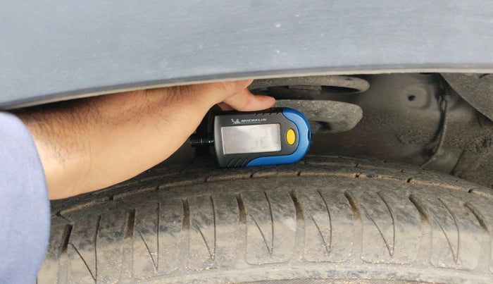 2024 KIA SONET HTX 1.5 DIESEL MT, Diesel, Manual, 23,945 km, tyre