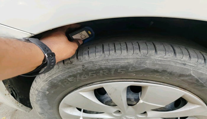 2017 Maruti Baleno DELTA DIESEL 1.3, Diesel, Manual, 87,405 km, tyre