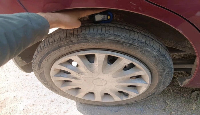 2012 Maruti Wagon R 1.0 VXI, Petrol, Manual, 64,100 km, tyre