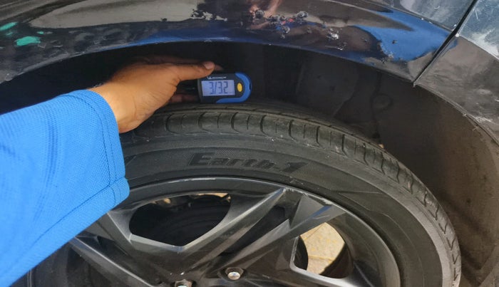 2021 Hyundai NEW I20 SPORTZ 1.2 MT, Petrol, Manual, 1,32,284 km, tyre