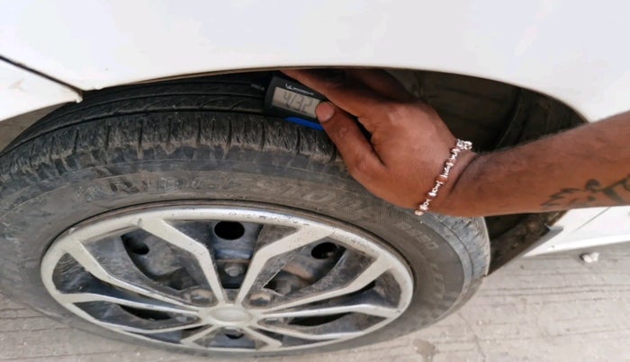 2012 Maruti Wagon R 1.0 VXI, Petrol, Manual, 1,08,098 km, tyre